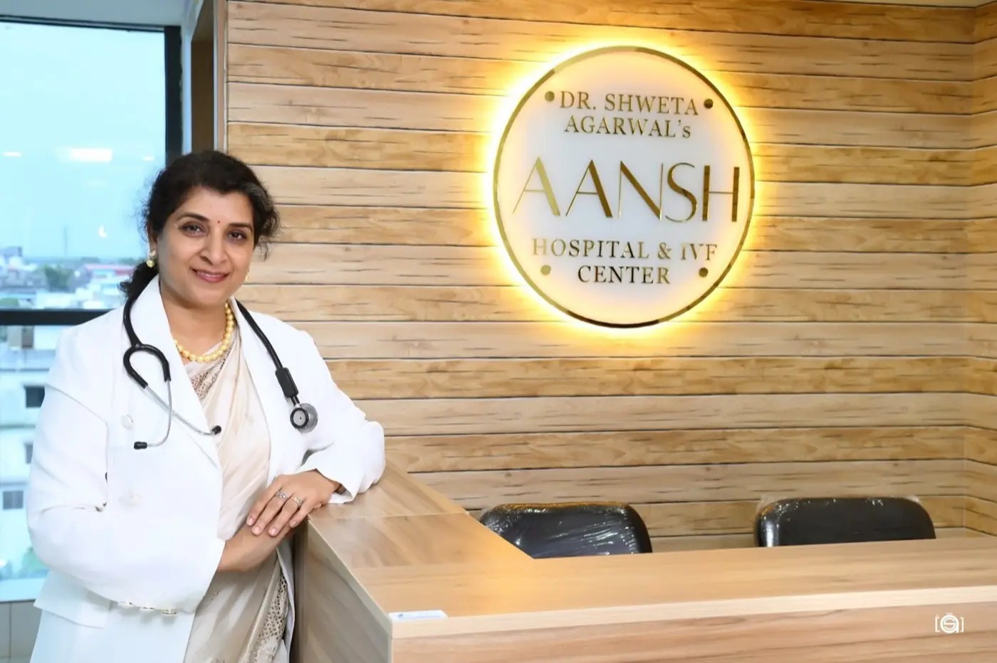 Dr. Shweta Agarwal at the reception of Aansh Hospital & IVF Center, Chandrapur
